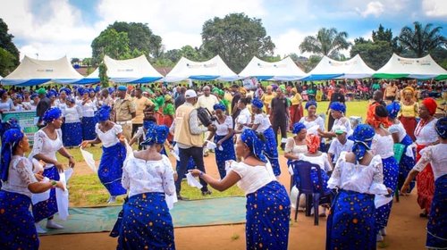 Women of the blue house during their dance parade at the 2022 August Meeting. Image provided by Victor Eyike.